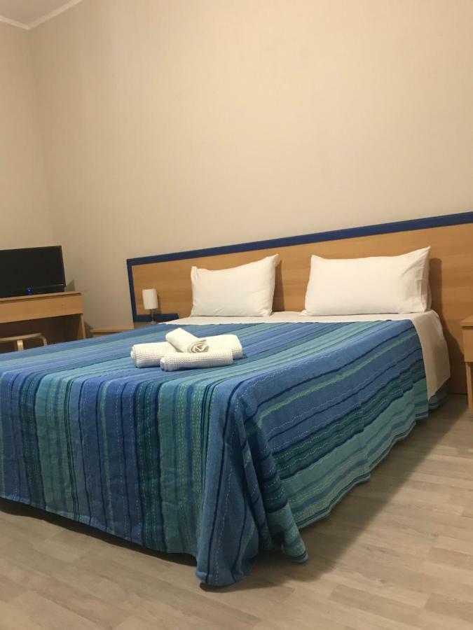 מרינה די ג'ויוסה איוניקה Country House Paola מראה חיצוני תמונה